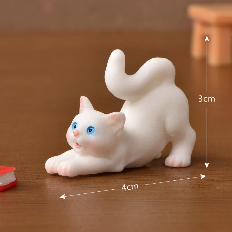 cartoon-cat-figurines