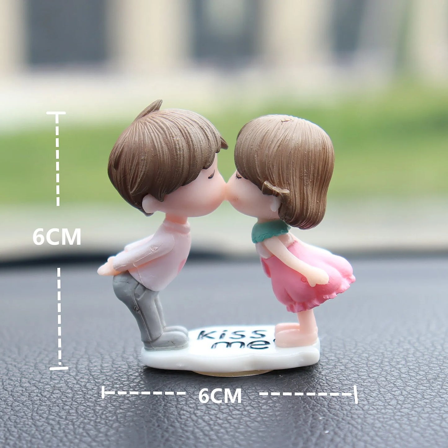 couple-figurines