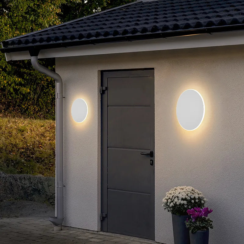 nordic-wall-light